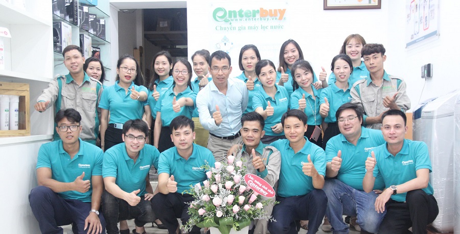 nhan-vien-enterbuy