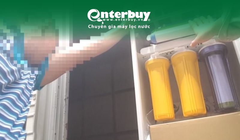 Máy lọc nước giả dùng vật liệu kém chất lượng