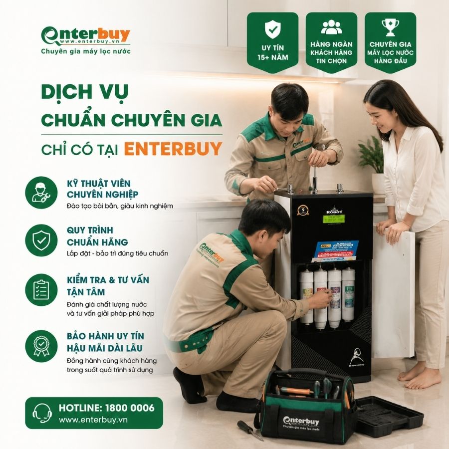 Đội ngũ kỹ thuật viên Enterbuy đang lắp đặt máy lọc nước Spring Pro 410GH-UR